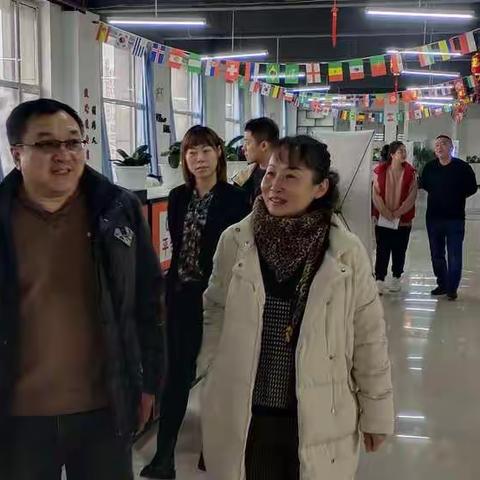 抚顺市就业局与望花区就业局领导来辽宁青年创业基地视察工作