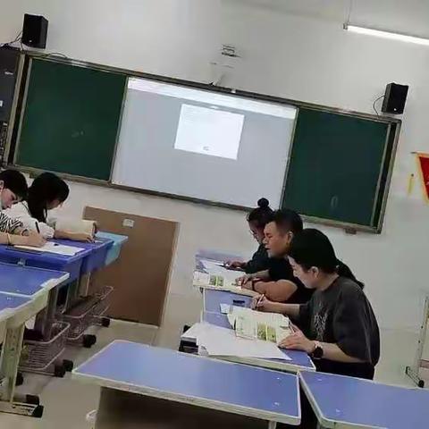 郑旺镇中心小学举行五年级英语集体备课