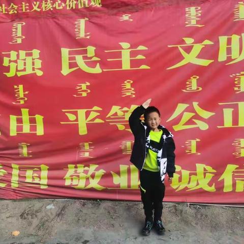 读万卷书，行万里路。