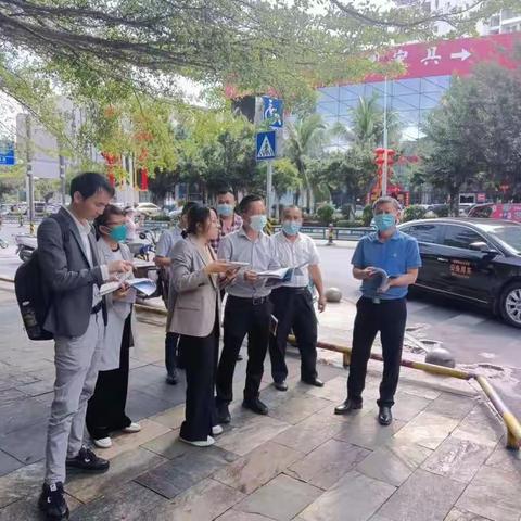 王祺霖副县长到动车站、高速互通督查环境 卫生和景观风貌提升工作