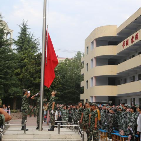 坚持立德树人 强化价值引领——灵宝市二中精彩开学季