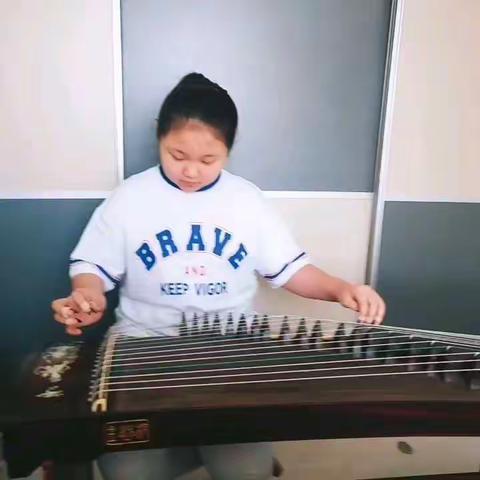 浓情五月，感恩母亲——万达小学五一中队感恩母爱活动掠影