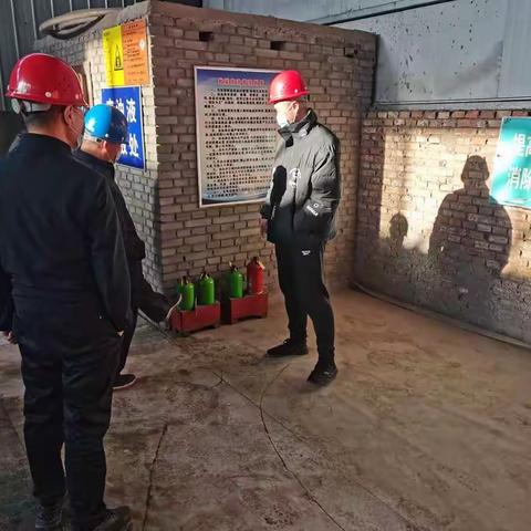 集团公司健康安全环保部领导莅临再生公司进行安全生产检查与指导