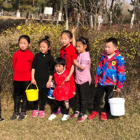 学雷锋做好事活动