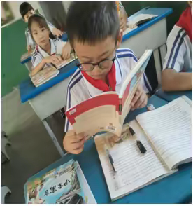 【书香满园】《走进奇妙的神话故事》石牌中心小学举行四年级9月份阅读汇报活动——《中国神话故事》