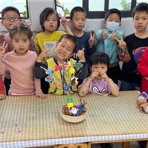 小树，小树，你不会再孤单了～