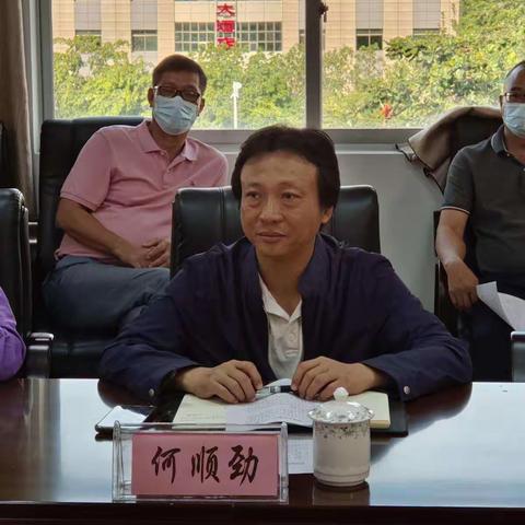 何顺劲主任率省县人大代表到石碌镇调研乡村振兴工作