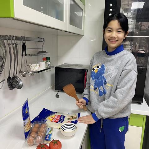 寒假劳动实践——番茄鸡蛋卷饼