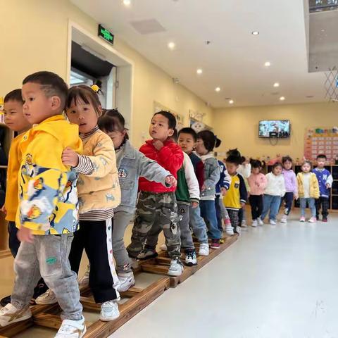 【时序更替·华章日新】——重庆两江新区星都会幼儿园小四班第十周精彩回顾及下周预告👇