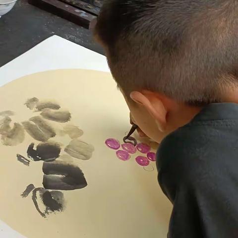 2021将过去，感谢家长们的大力支持，同学们的用心付出，同学课堂作业点滴瞬间回顾，新年继续努力。