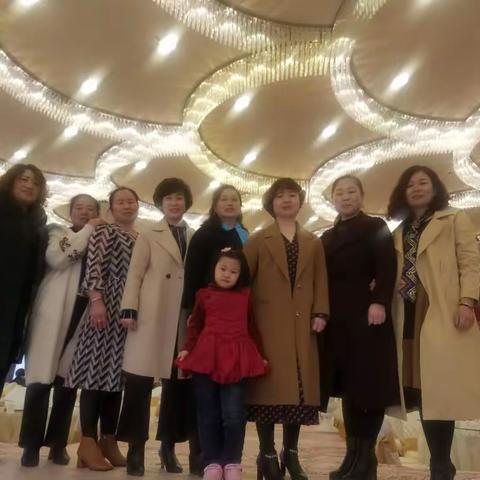 2018留住青春的记忆，相约森宝宾馆！