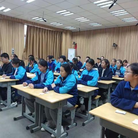 热爱劳动  感恩生活——高密市银鹰文昌中学举行“我爱劳动”主题演讲比赛