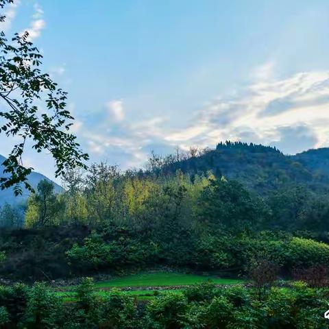 我爱那个小山村