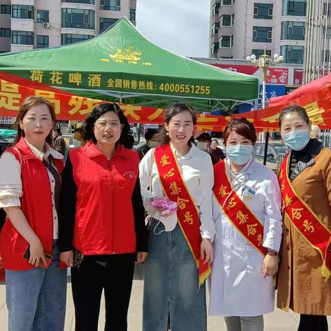 倾注爱心一点  收获温馨无限