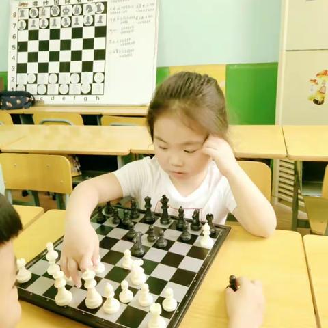 英伦国际幼儿园-国际象棋提高班结业活动汇报