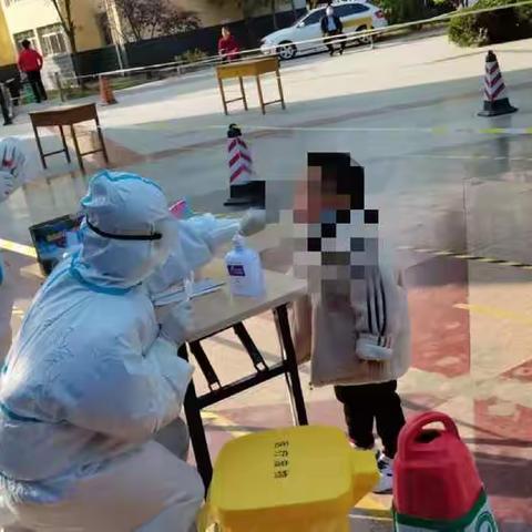 冰天的温暖，寒夜的暖光。流血流汗的榜样！——致抗疫一线的一封信