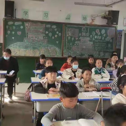 中心校领导来指导教学