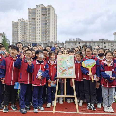 【育才•阅读】灯塔之光  照亮你我一一记五年级图书漂流活动