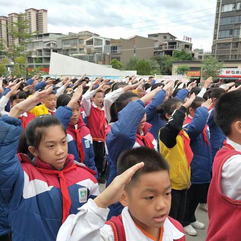 腹有诗书气自华——迎龙一小五（7）班第十三周纪事