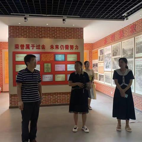 再忆当年撼天地  感悟初心继使命