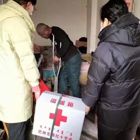 新春走基层丨关爱空巢心！南新街社区开展春节慰问活动