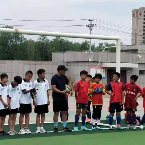 赛前热身 以赛促练 ----曲堤镇曲堤小学与高阳县西街小学举行联谊赛