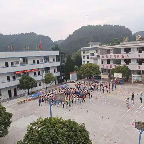 坚定理想信念，弘扬中国传统文化——中秋特色庆祝晚会