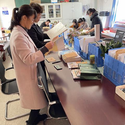 解家营小学第12周教研活动简讯