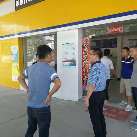 市应急管理局赴高陵区对两家加油站进行安全核查
