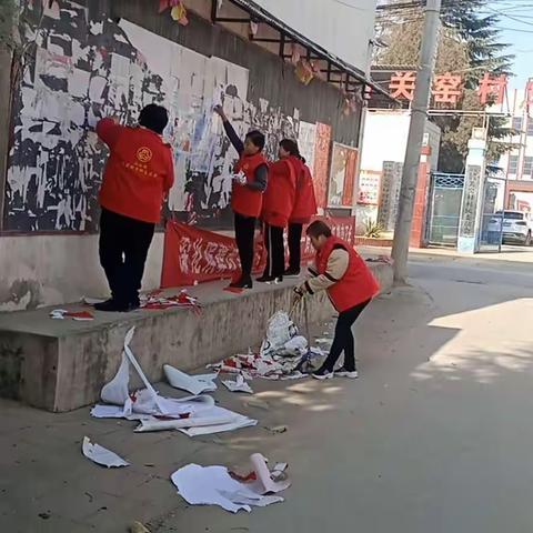 为进一步扎实推进农村人居环境整治，对我们关窑村村容村貌加强管理，元月14日由志愿者参与的村美化工作火进行
