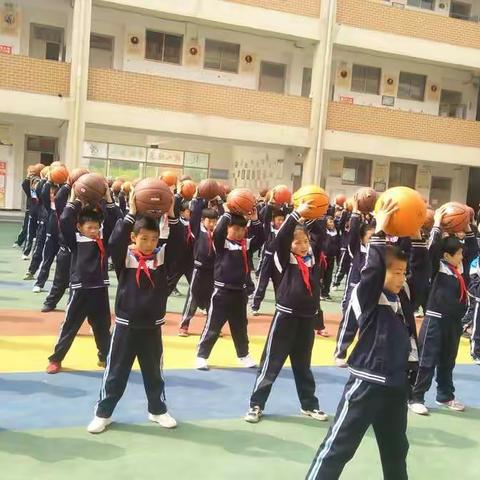 第五大周，群雄舞球，彰显个性