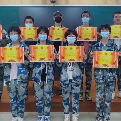 沧县姚官屯镇中学创客社团优秀社员表彰仪式