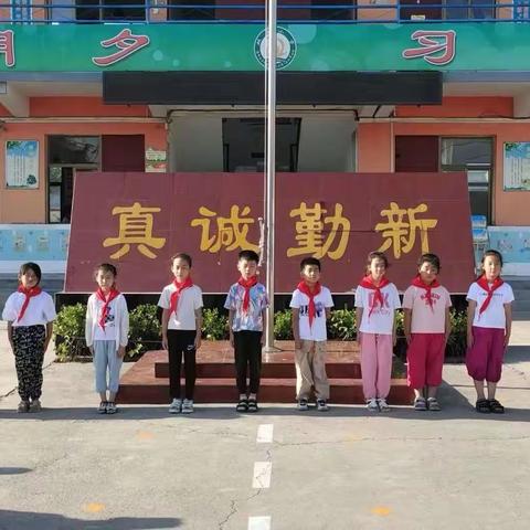 “喜迎二十大，争做好队员”——双全小学新队员入队仪式