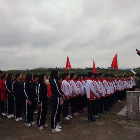 【干好每一天，我们在行动】缅怀革命先烈  弘扬革命精神——宁化县淮土中心学校“风展红旗如画”红色之行