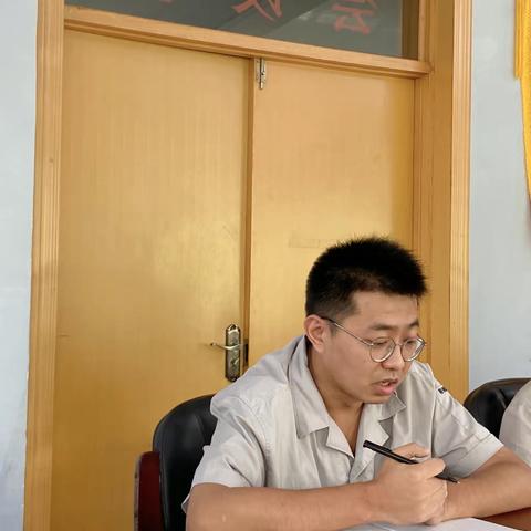 辽宁双鞍集团化工有限公司召开8月份工作例会