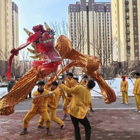 舜祥物业:舞龙灯  闹元宵  共迎佳节齐欢乐