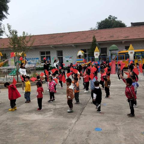 【祖国山河无限好 花好月圆人团圆 】故县小博士幼儿园国庆中秋节活动报道