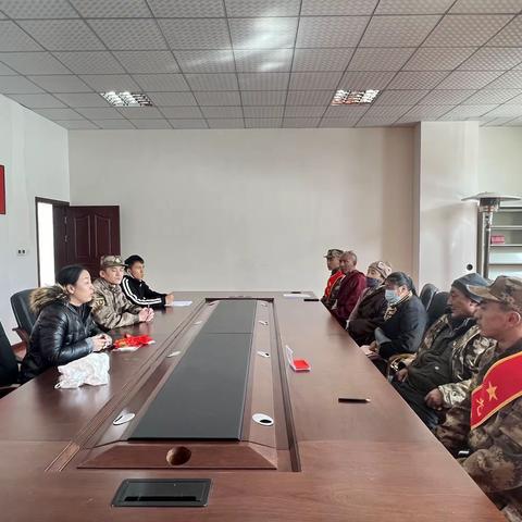 战鼓声声催奋进 旌旗猎猎踏征程