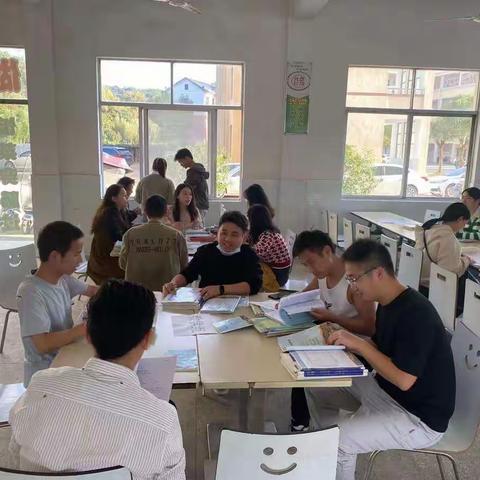 记曹溪中学第二次"教学常规展示与评比″活动