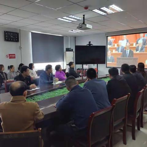 卫健委积极开展“筑牢信仰之基，永葆爱国热情”主题党日活动