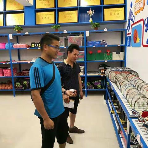 东合小学向优秀取经，我们在义教均衡发展的路上。