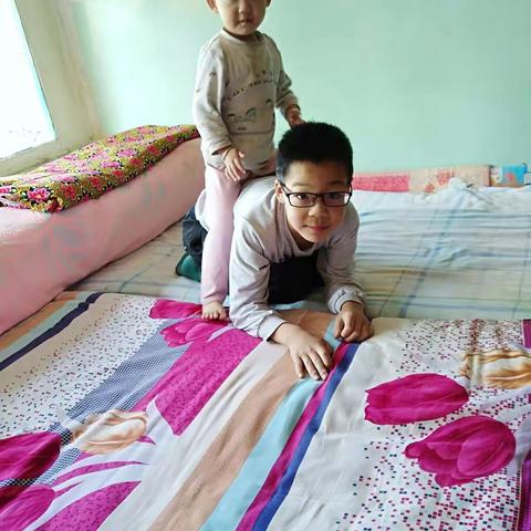 宁武县实验小学四二班刘洛榕