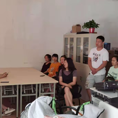 共同的事业，共同的目标，可以使我们产生战胜一切的力量。---官池网格直销团队622团建活动