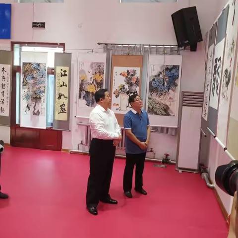 黑龙江省老年人体协哈尔滨培训活动示范基地举办“庆建党百年华诞 展银龄康乐风采”主题诗文书画健身展示