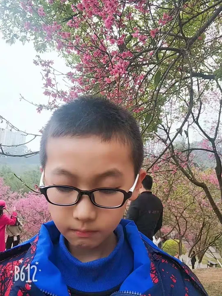 实验小学四年级二班张瀚林