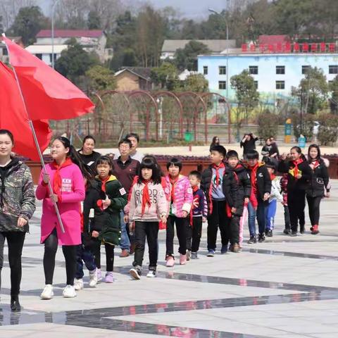 我为家乡添点绿——花亭子学校党建带队建植树节环保主题活动报道