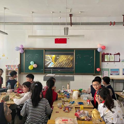 临沂沂河实验小学 六年级八班 不一样的“六一”