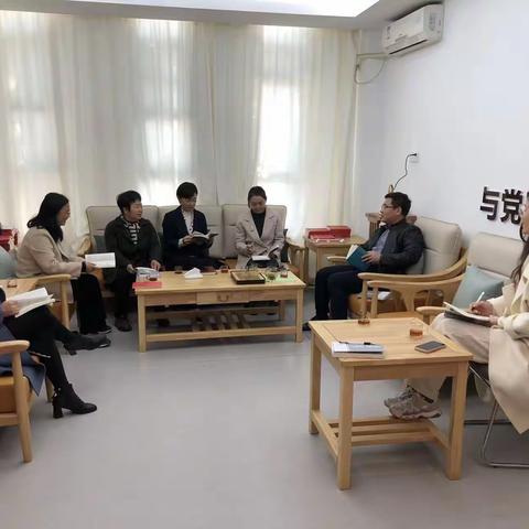 美术组携手「阅见书塘」开展线下读书交流会