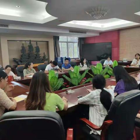 相约长中，互助成长——记海口市长流中学“那甲山大讲堂”之青年教师第一期学习交流会