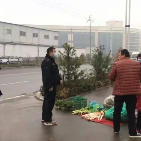 平安城管执法人的“疫”线担当